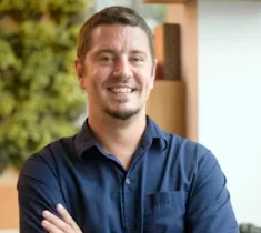 brown contractors male client review