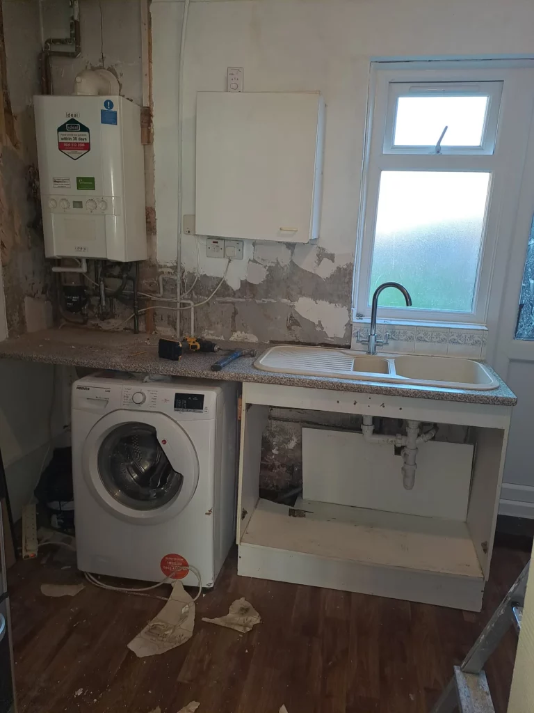 kitchen fitting services london
